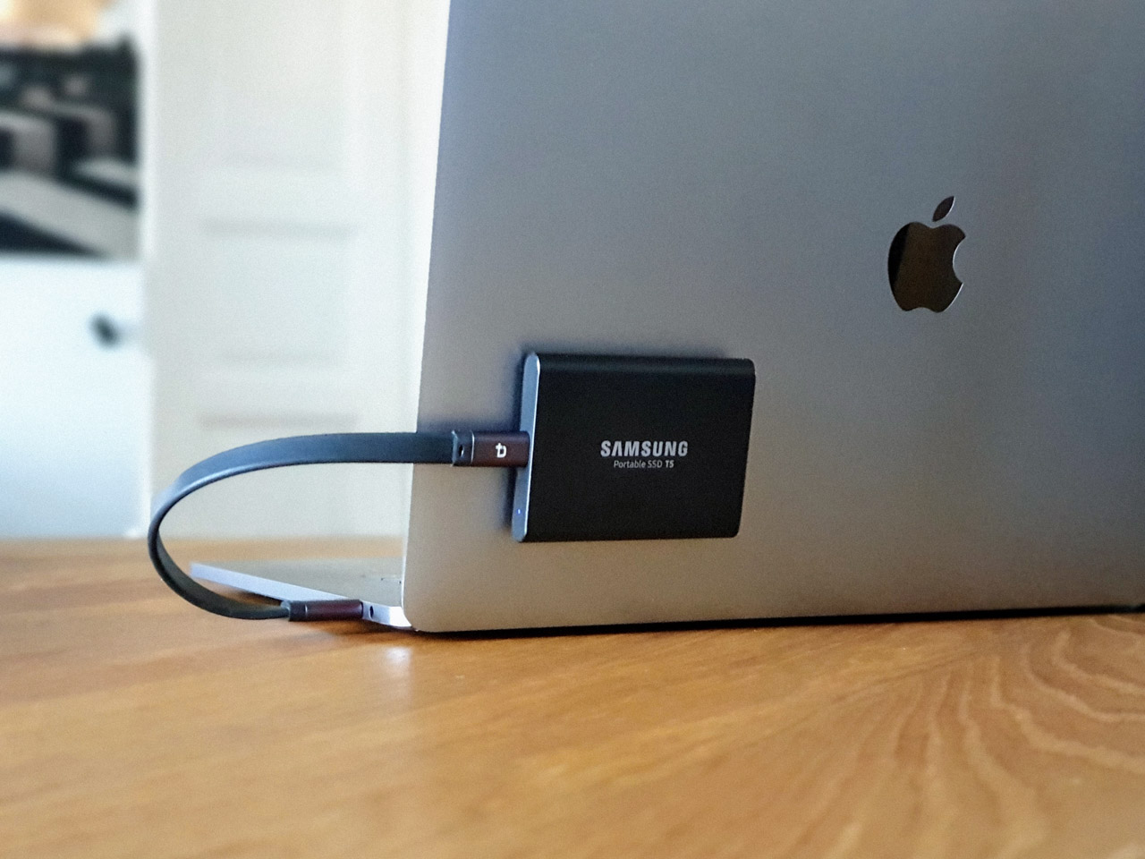 Function Over Form: Mounting External SSD On MacBook | Ernestas
